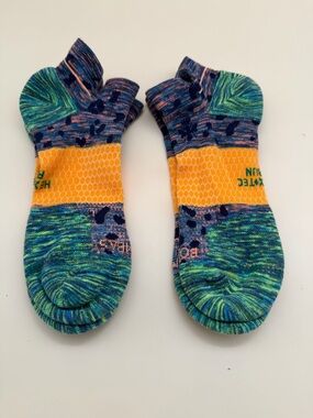 Bombas Athletic Low-Cut Ankle Multicolor Hex Tec Run socks size XL NWOT 2 pairs